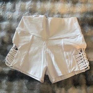 MIKA Yoga Clothing Maria Shorts
